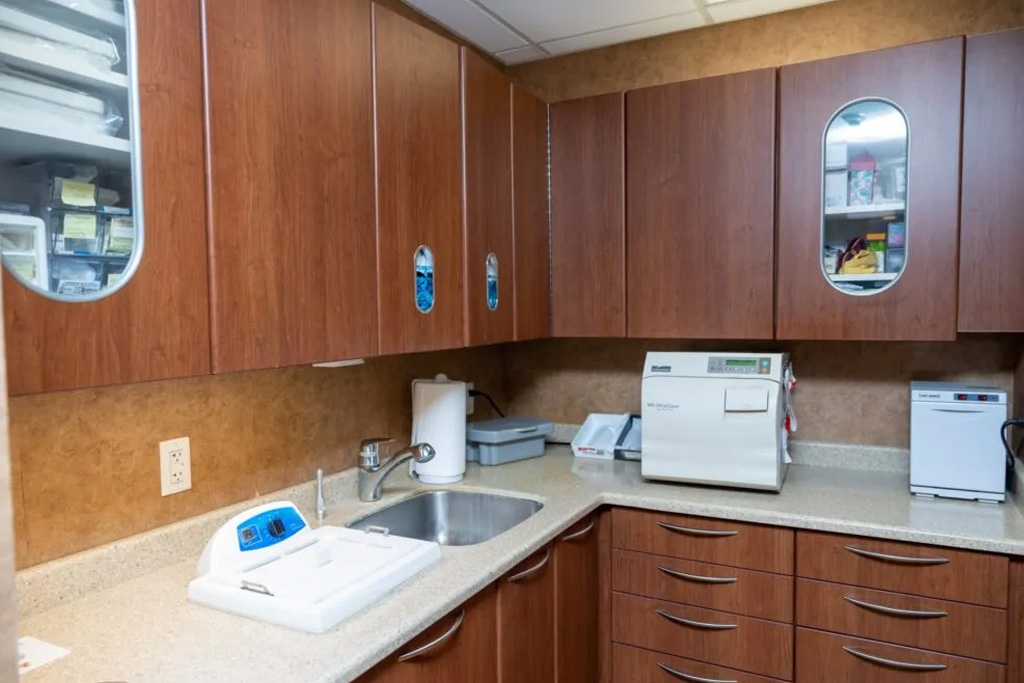 Zeal Dental P.C. | Full Mouth Reconstruction, Ceramic Crowns and Implant Dentistry